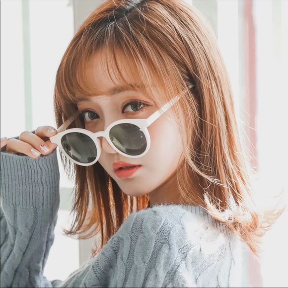 🌻Retro Round Sunglasses - light brown - Picture 5 of 7